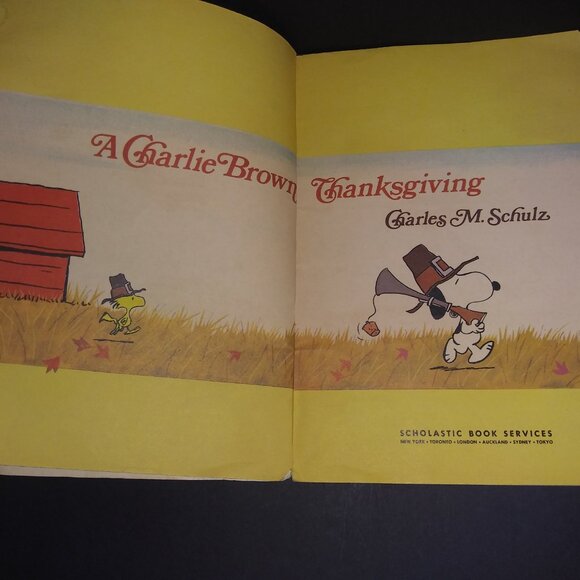 VTG A Charlie Brown Thanksgiving Paperback Book First Edition 1974-1975 - Picture 6 of 8